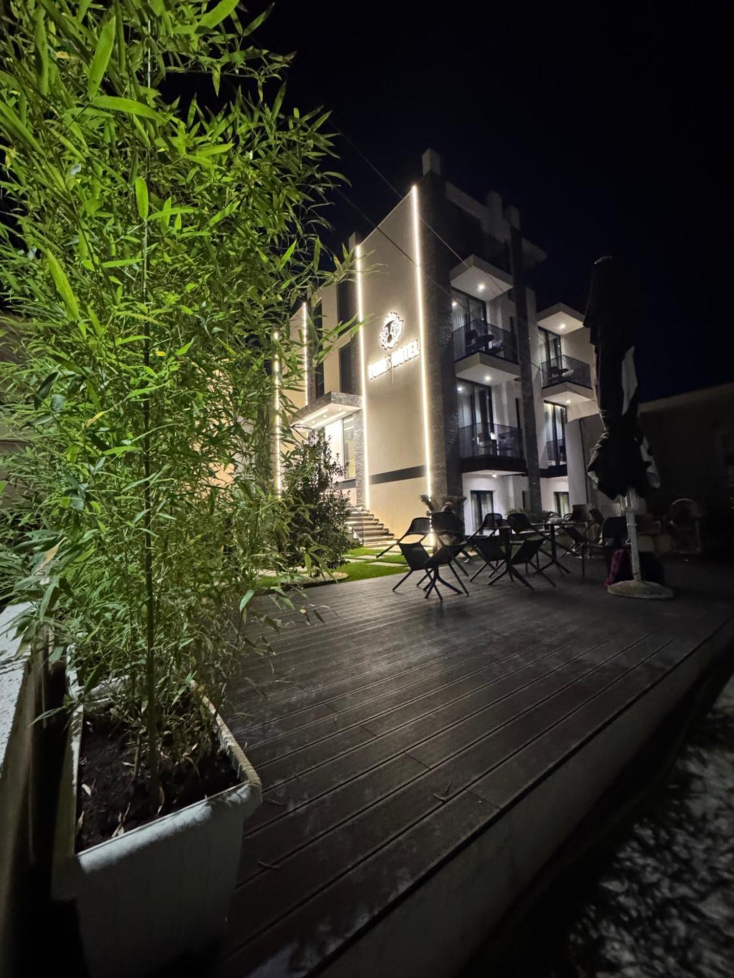 Twins Hotel Vlorë Exteriér fotografie